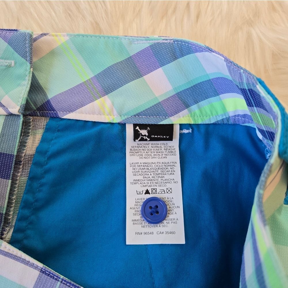 Oakley Teal & Aqua Plaid Capris - Picture 3 of 4